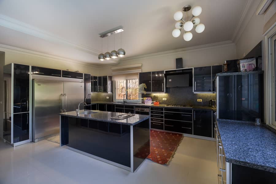 11 IMG_2939-Edit. jpg