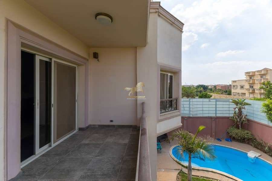 27 IMG_3085-Edit. jpg