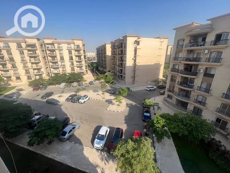 11 98944d5b-3bf3-4ebd-9ee4-1e1b09a62a23. jpeg