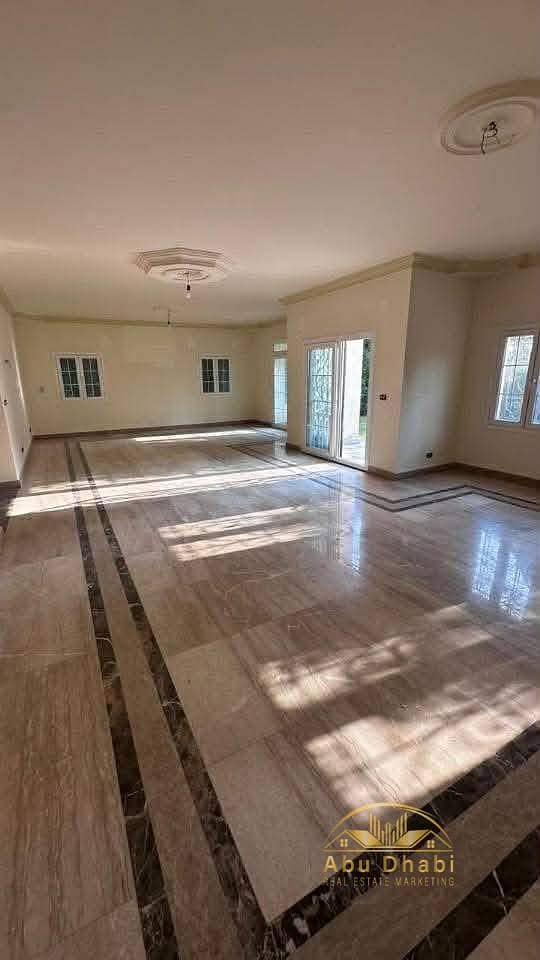 5 f4b9cefc-37cb-481f-9f4f-f0a3cb84d367. jpg