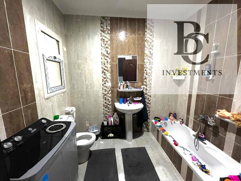 8 759f4bf1-028b-4ee3-8dc4-7a40a1c20290. jpg