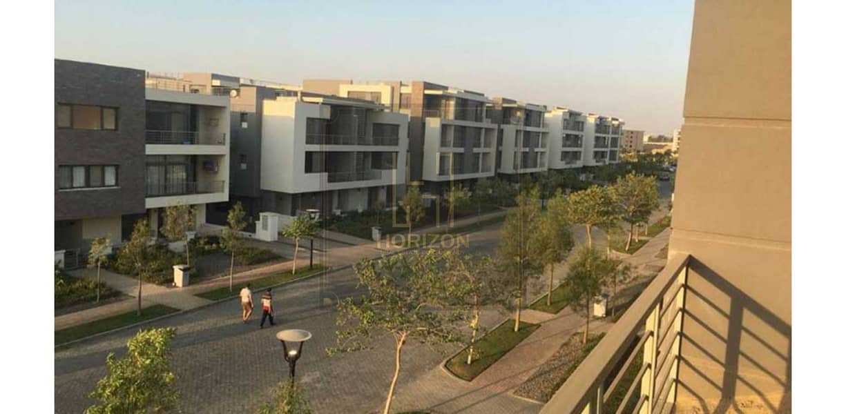 10 كمبوند-تاج-سيتي. jpg