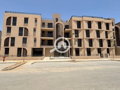 3 Bedroom Flat for Sale in Sheikh Zayed, Giza - de109e62-7cd6-4f7d-b6af-1a85d5251115. jpg