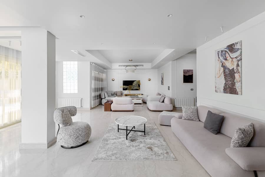 2 IMG_7941-Edit. jpg