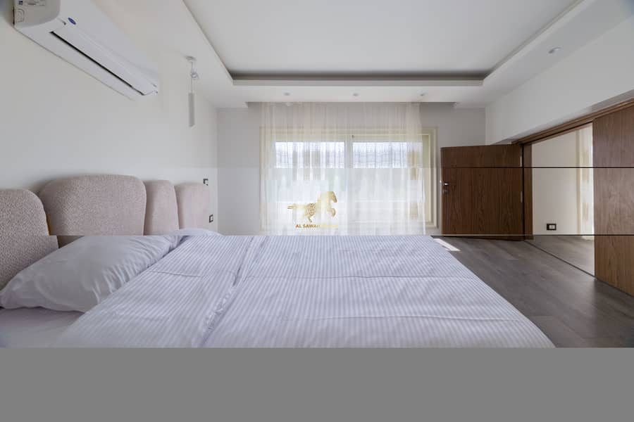 16 IMG_8056-Edit. jpg