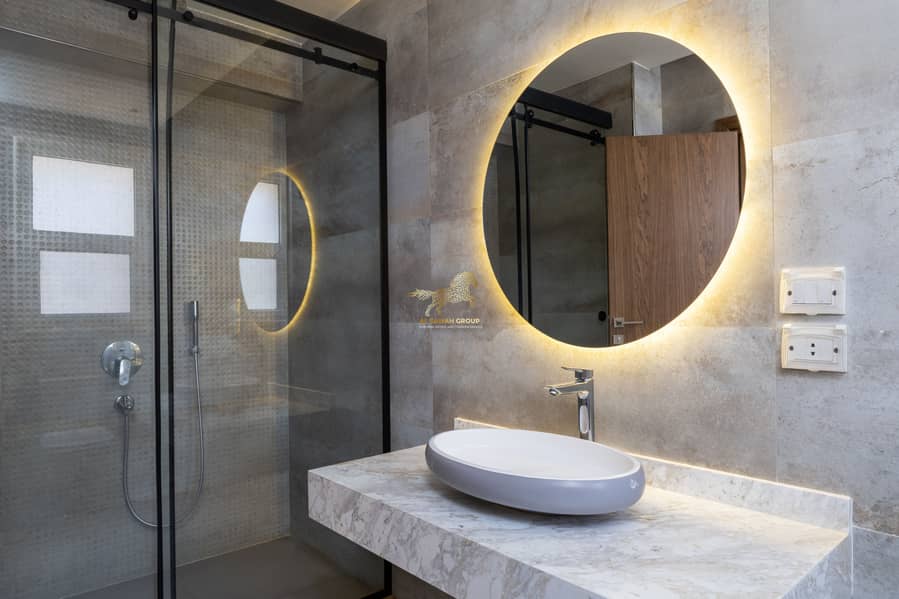 25 IMG_8097-Edit. jpg