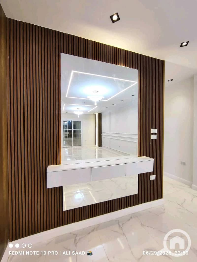 3 e539979a-395f-42c7-9a55-0f1a8dc4157f. jpg