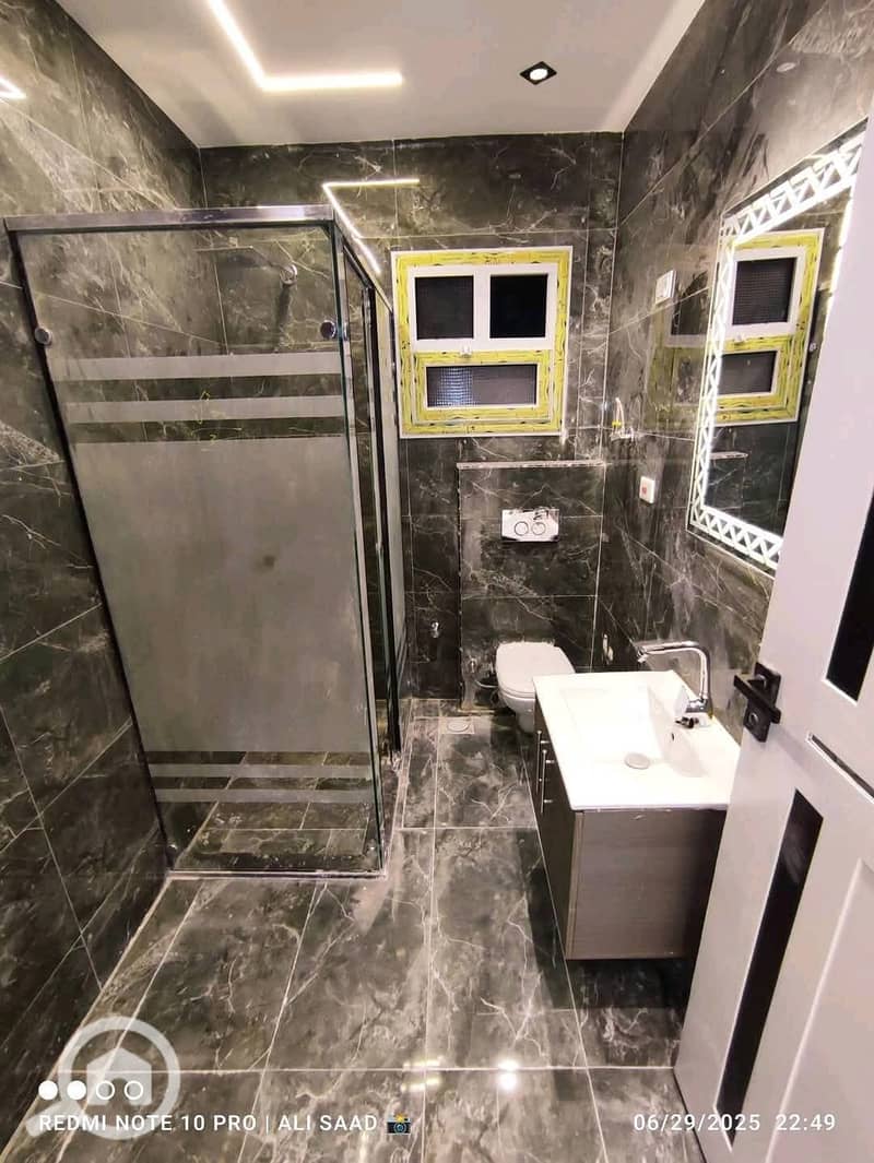 11 74fdcb88-58e4-4c2b-a7c4-995514be6178. jpg