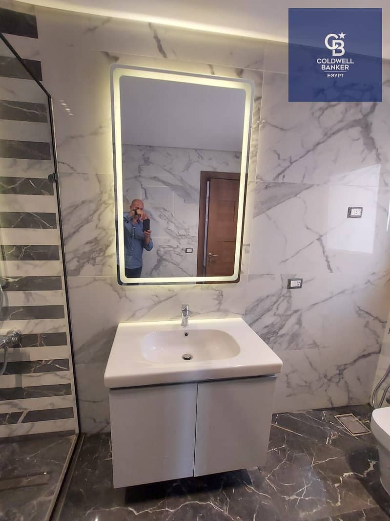 13 9f99a8a7-3221-4982-ab70-e2c563456fa0. jpeg