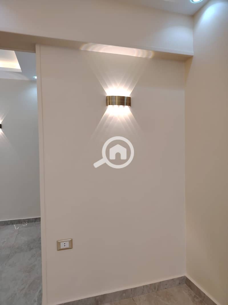 9 cbb49ab6-d5dd-45e9-84f4-77b3382fa9b5. jpeg