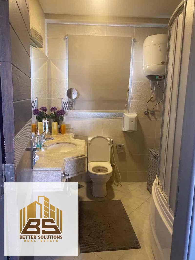 11 9365ef36-bbc5-464a-b1e5-ad56c57641bb. jpg