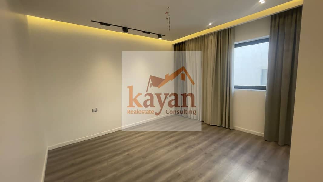 7 WhatsApp Image 2025-11-23 at 11.39. 57_c1b7b83c. jpg