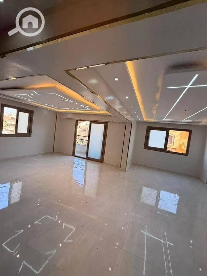 2 a5f695d9-d42c-41a3-a17c-312f6969de84. jpg