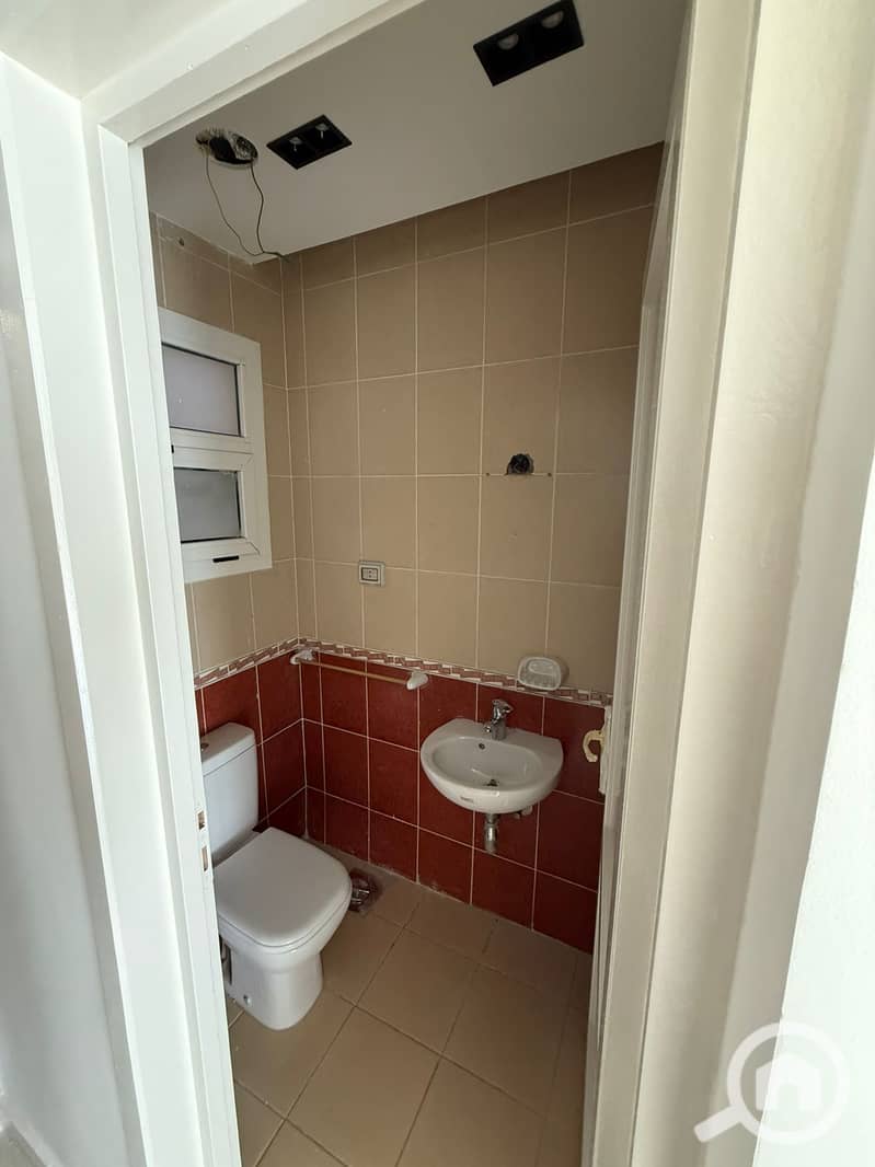 11 WhatsApp Image 2025-11-30 at 3.18. 48 PM. jpeg