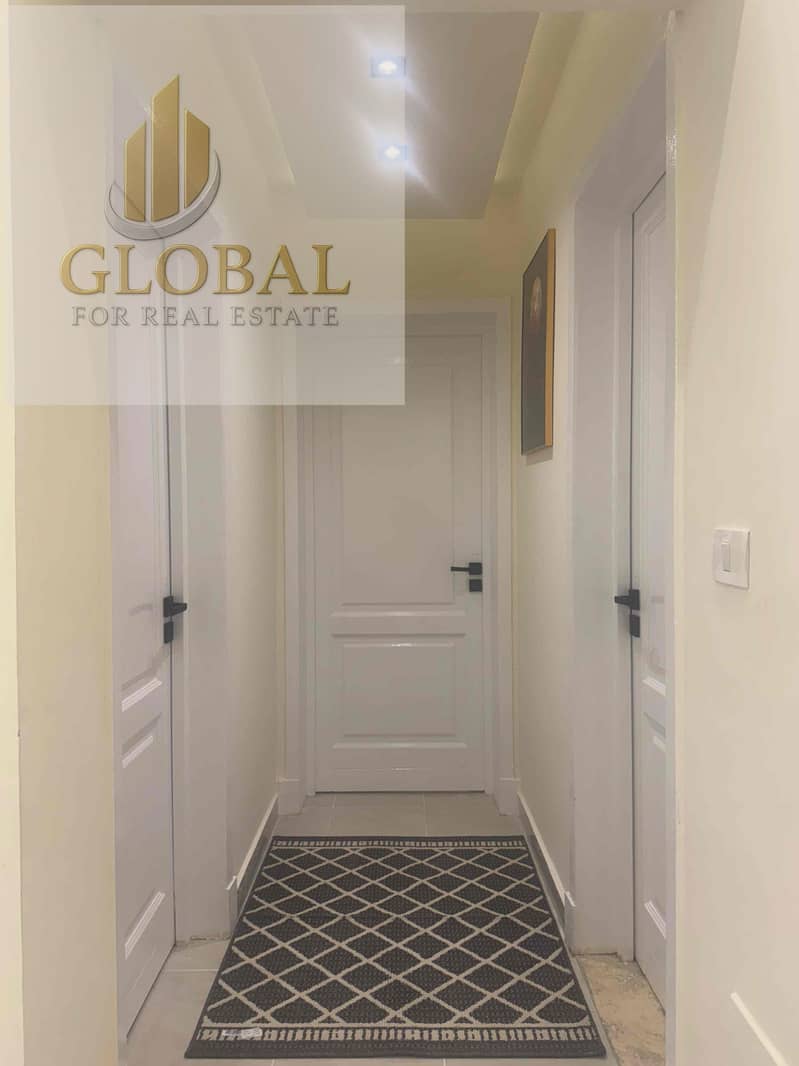 10 aa1eb179-ce2a-4c7e-a1a5-1924fcba3f02. jpg