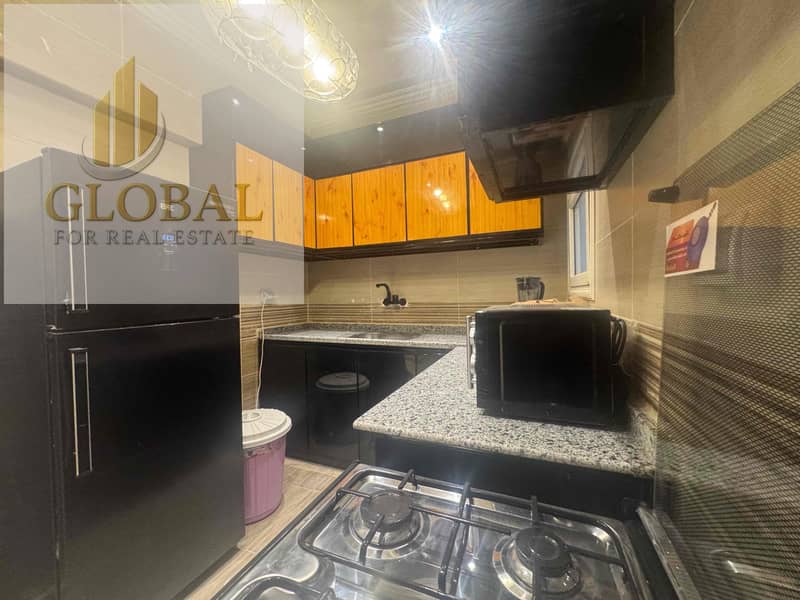 12 a28fc23a-431f-442e-a9f8-49a4527b0f9e. jpg