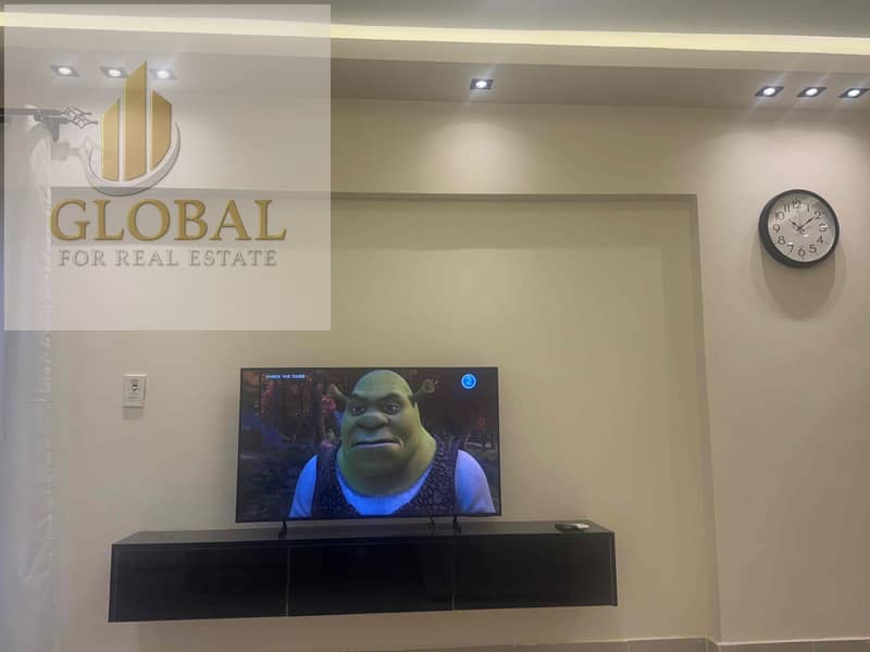 18 8ffb40c8-69a8-4d04-bb7c-ce67428acd88. jpg