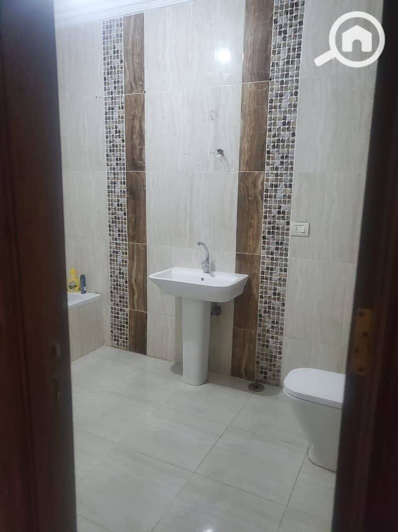 10 WhatsApp Image 2025-11-22 at 4.47. 28 PM (2). jpeg