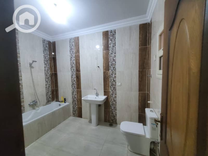 21 WhatsApp Image 2025-11-22 at 4.47. 32 PM (1). jpeg