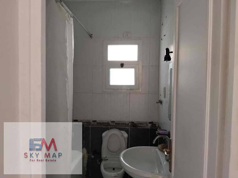 10 2b0daec9-3399-4efa-a66b-ba196aa3cfd7. jpg