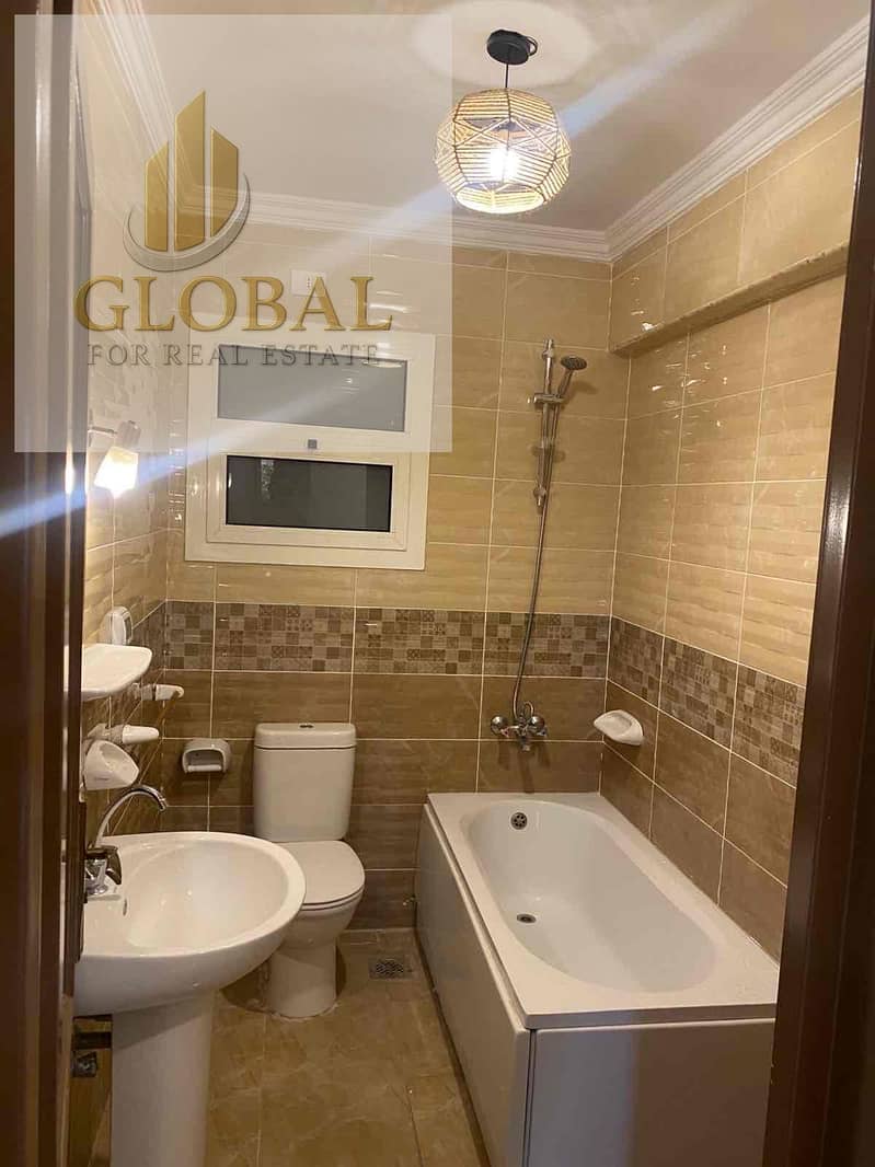 5 4bbce735-4c7d-40c6-8c75-11b16b87125d. jpg