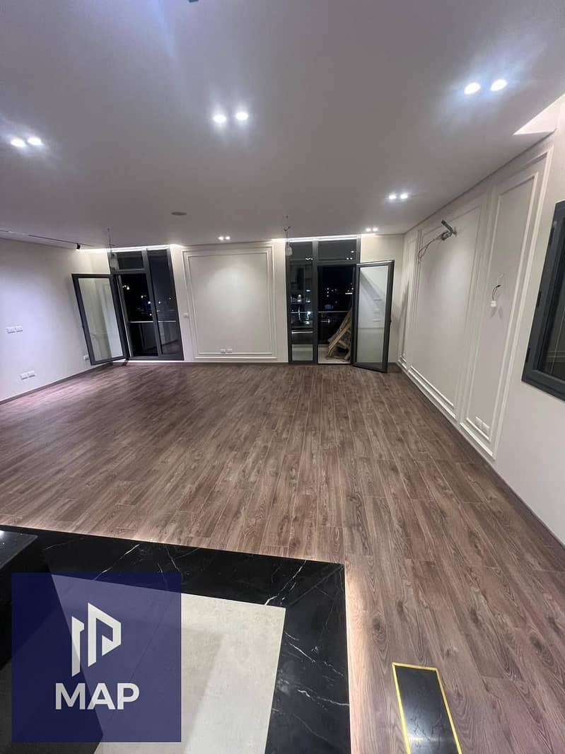 9 578913519_2232786430463882_7257323697980148617_n. jpg