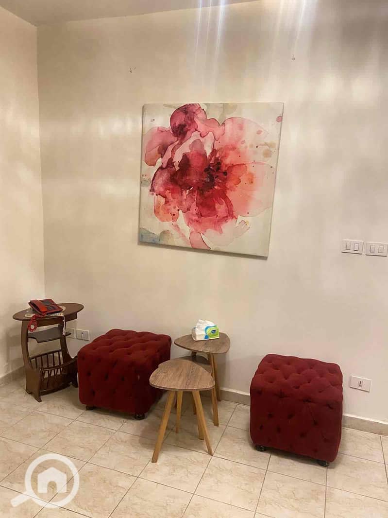 8 d5b9099a-ed4e-4546-a424-bd5ae0e06244. jpg