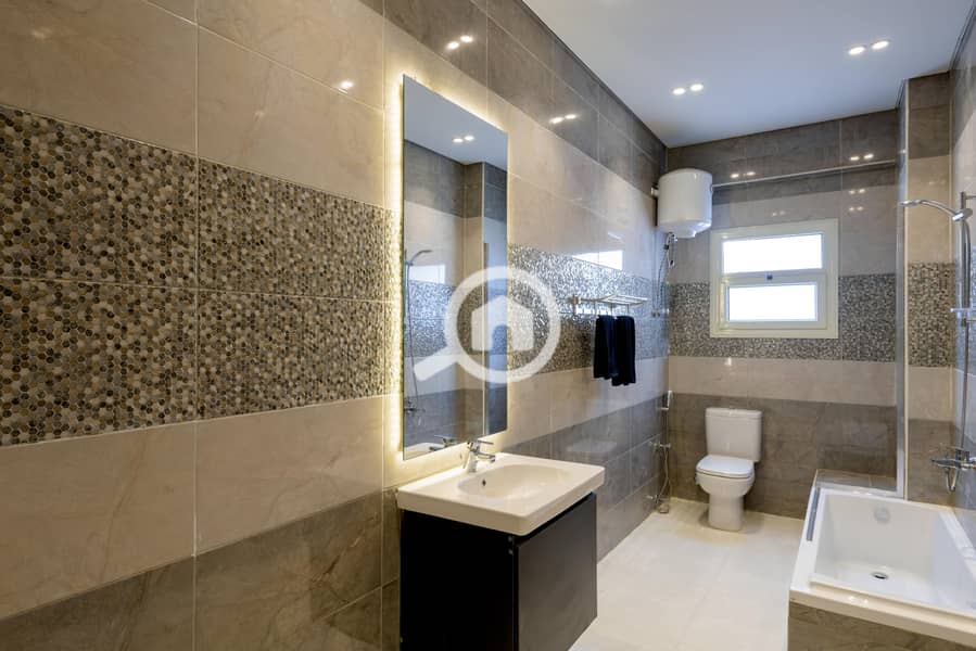 11 90B (45)-min. jpg