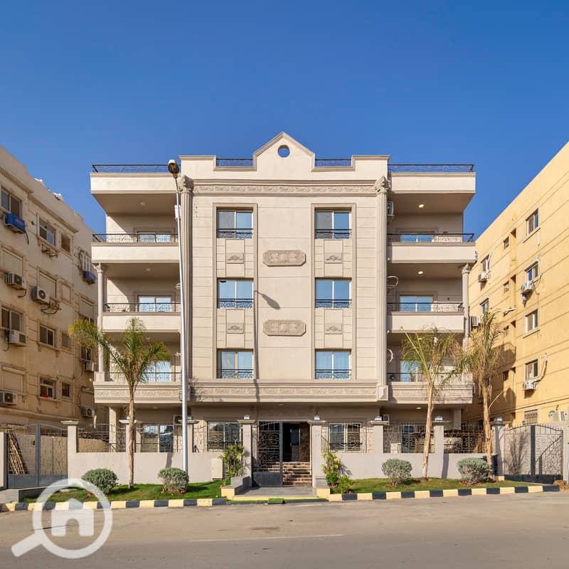 14 Travelholic NC H-12. jpg