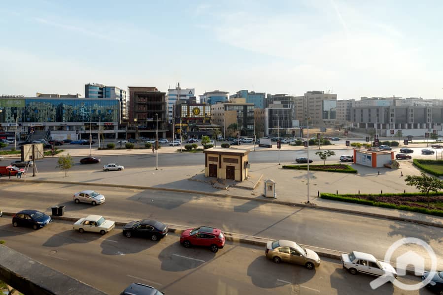 15 90B (53)-min. jpg