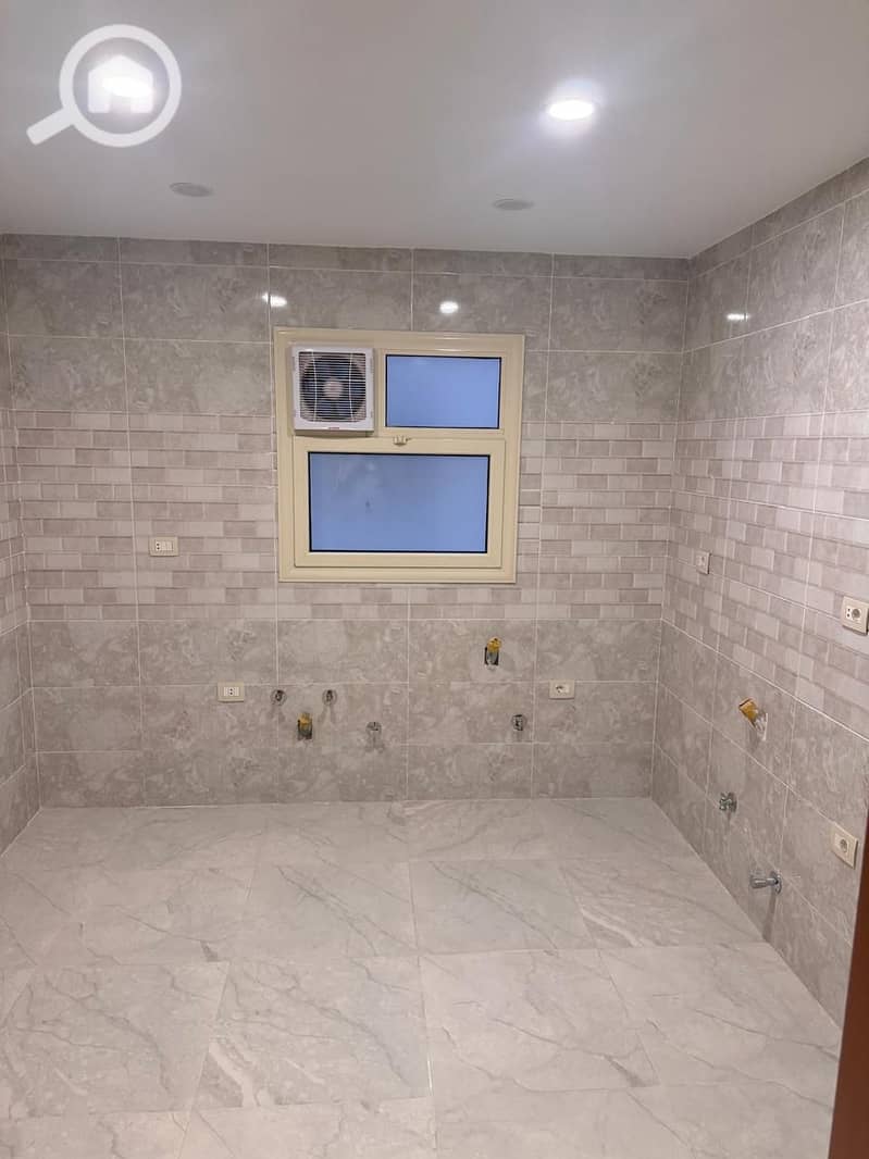 5 WhatsApp Image 2025-10-18 at 12.54. 11 PM (1). jpeg