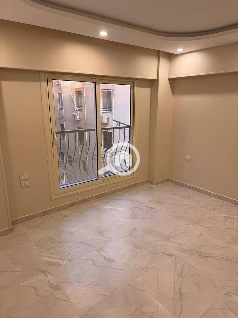 8 WhatsApp Image 2025-10-18 at 12.54. 12 PM (2). jpeg