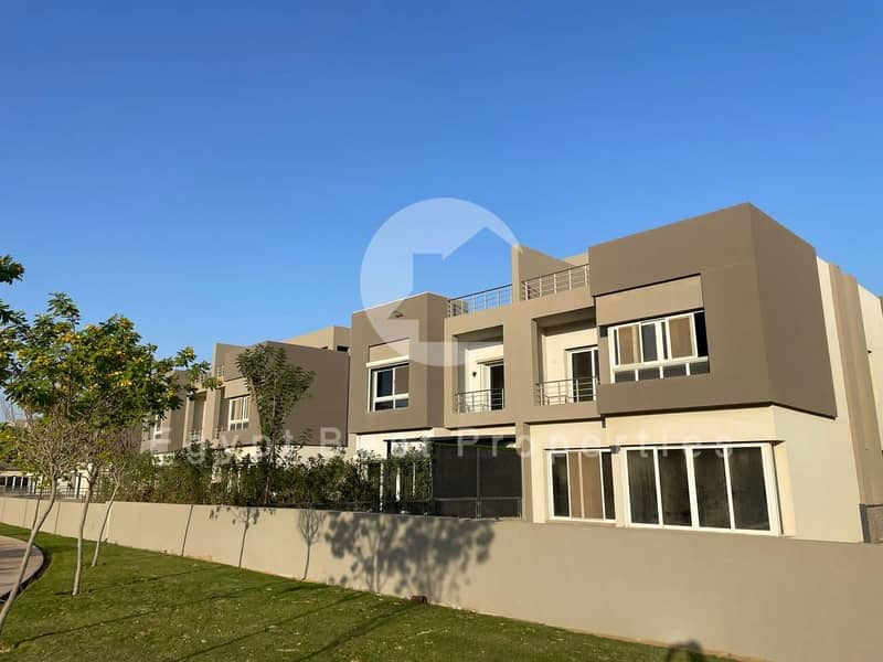 3 WhatsApp Image 2025-11-30 at 16.15. 44_957d453e. jpg