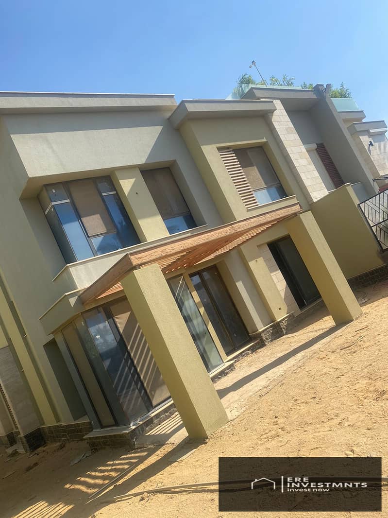 4 3f6ca415-f7f5-4551-bfe3-4e08d00eda3c. jpg