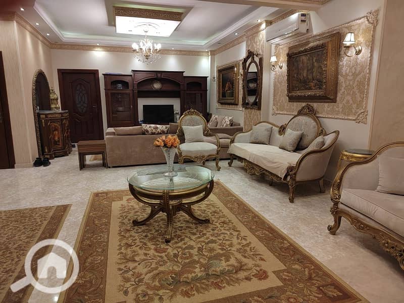 7 cb94530c-1d50-4957-b0b9-41b784d1e41e. jpg