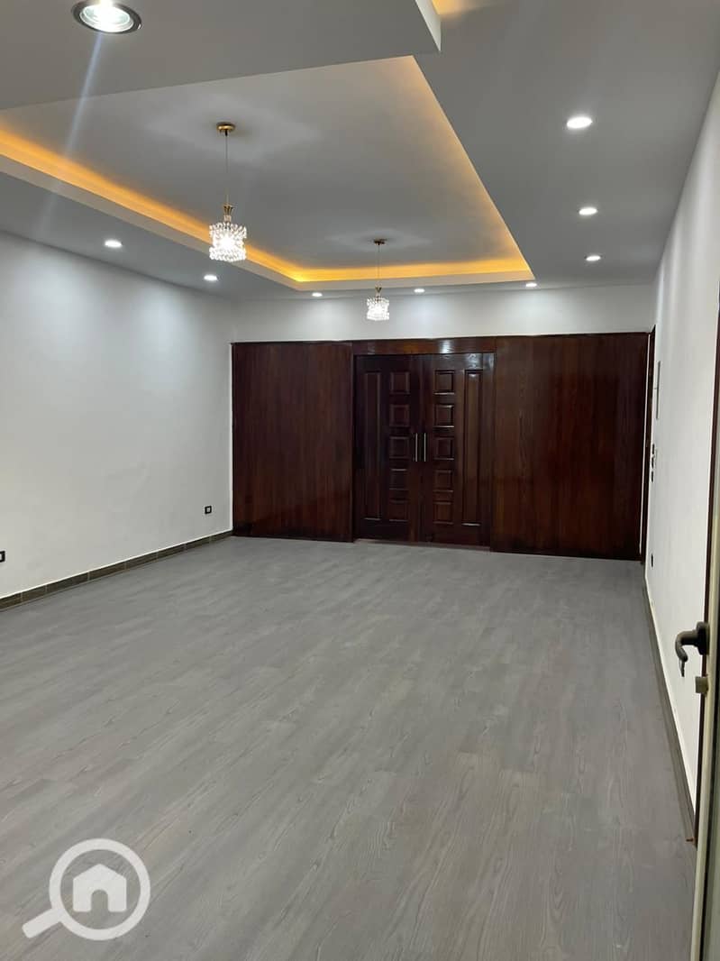 9 d38ec828-c398-4313-a90c-71de36d16f8b. jpg