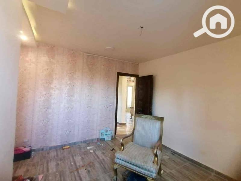 10 3bdb05a7-a3d4-48a8-904a-c4c1222a9ad9. jpg