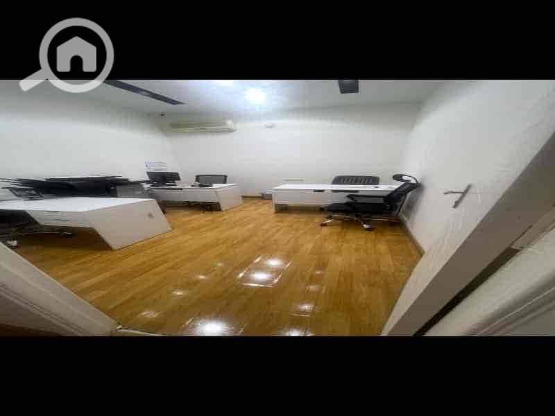 12 440d1999-8377-4340-b82a-765603297939. jpg