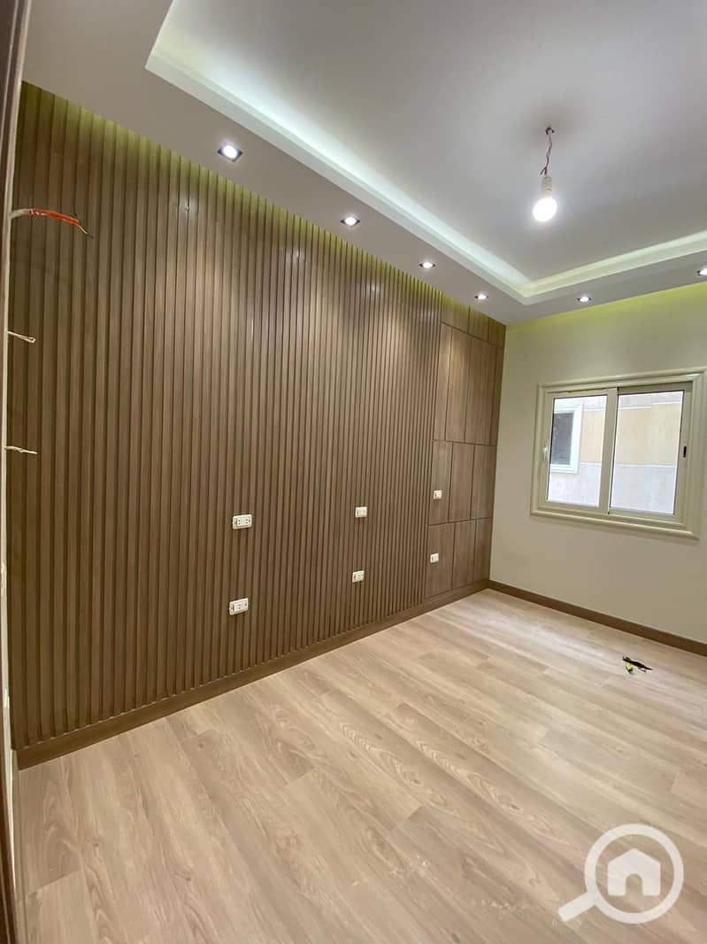 5 WhatsApp Image 2025-11-30 at 23.33. 44_e2aca08d. jpg