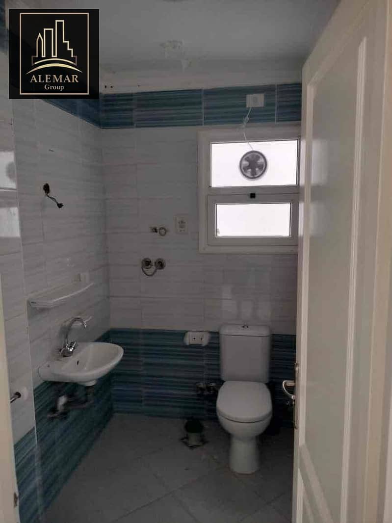 4 4cbb0b7a-936d-4d00-a396-4e8623a2a63b. jpg