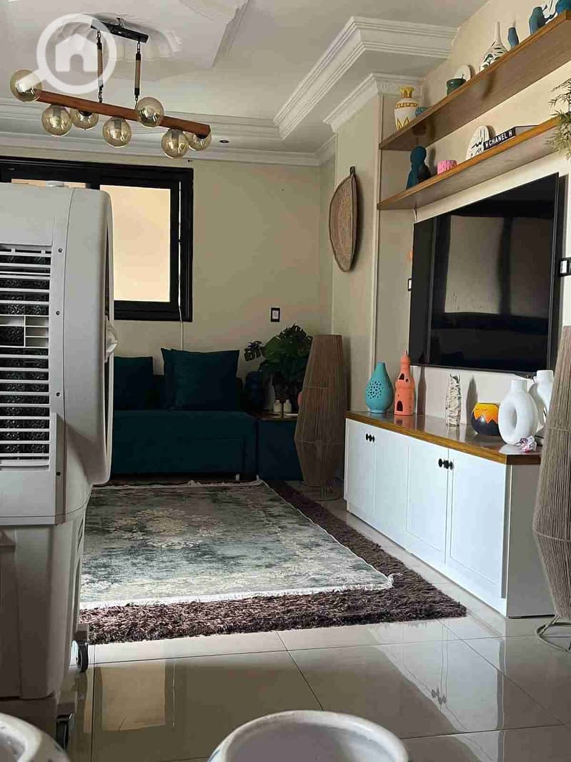 1000107798. jpg 1000107798. jpg