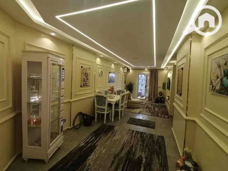 7 2db388dd-fcb3-4f82-aed3-18f827b76a73. jpg