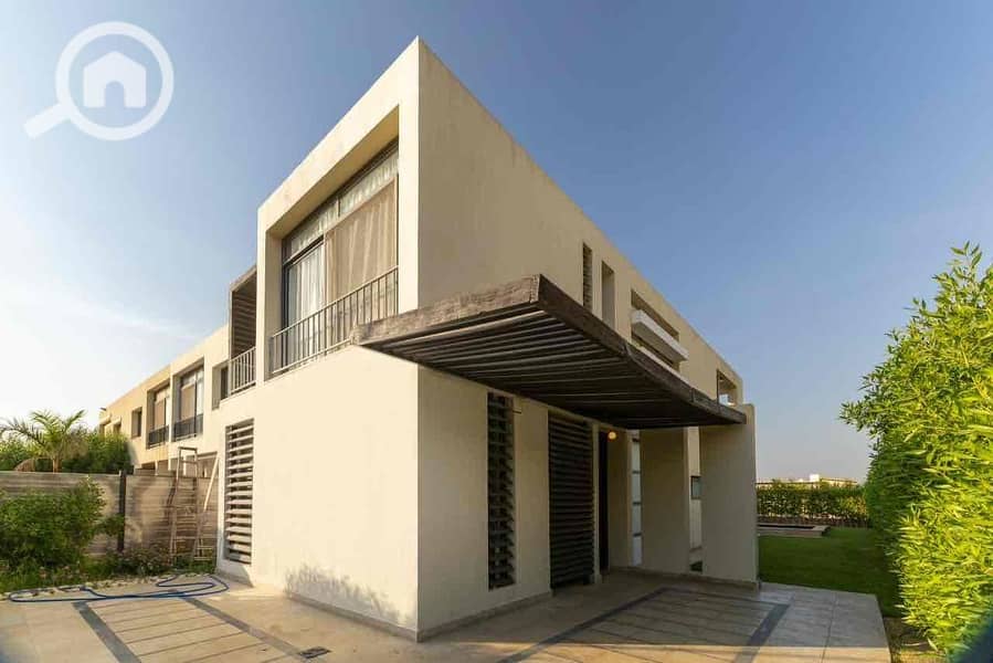 6 fd67b2f5-e4ca-44b9-9e83-240bf867b7c9. jpg