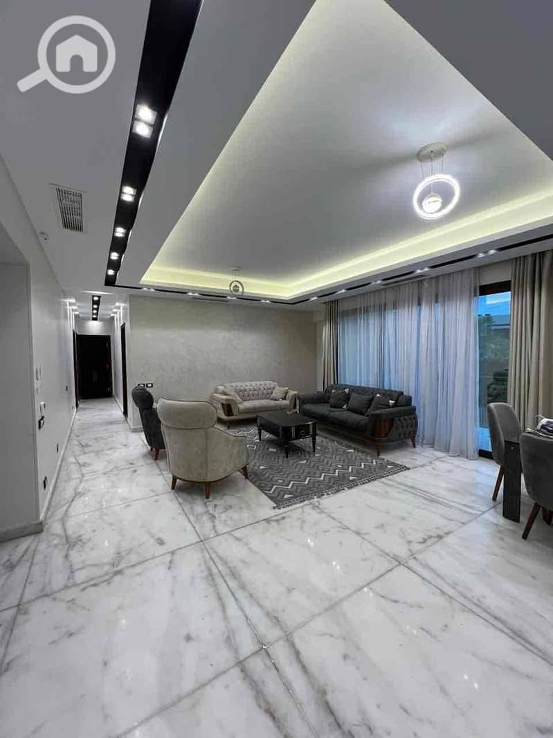 32 660666e9-d624-4271-b422-ba9be75a77f8. jpg