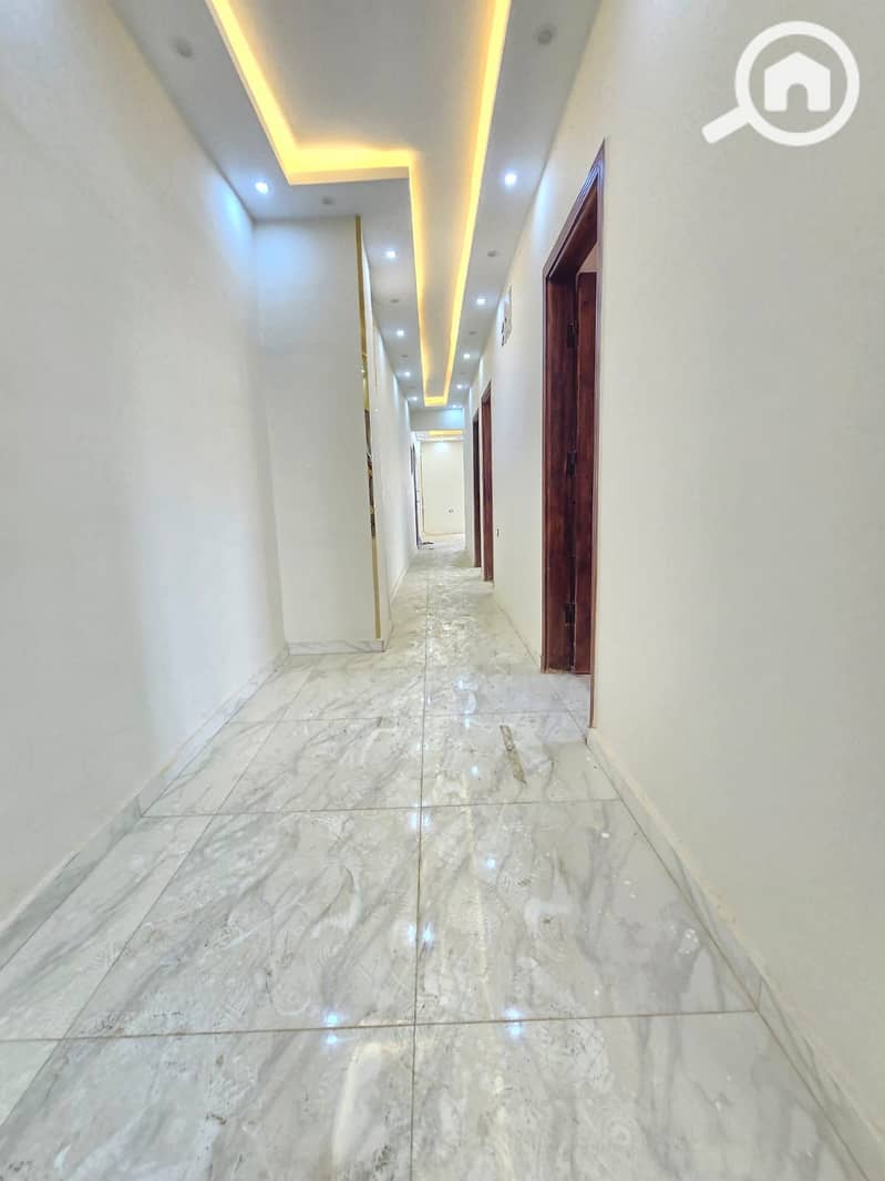 4 dd82c7e9-1acc-4d0c-8aa5-aadfebd6889f. jpeg