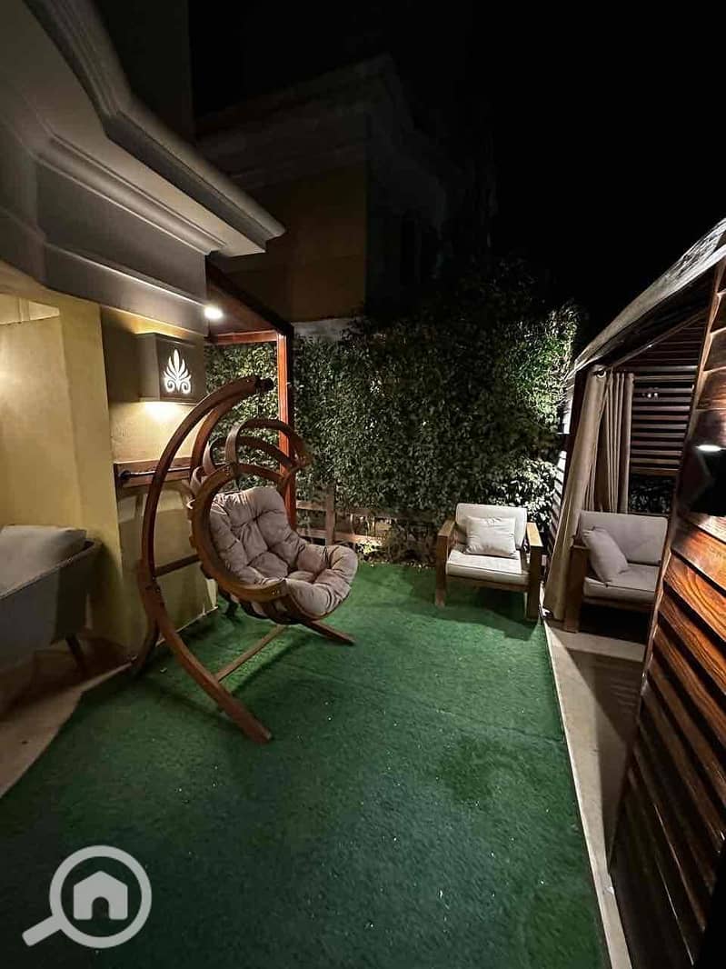 10 b8724d4c-9f08-457a-aace-64351e56c663. jpg