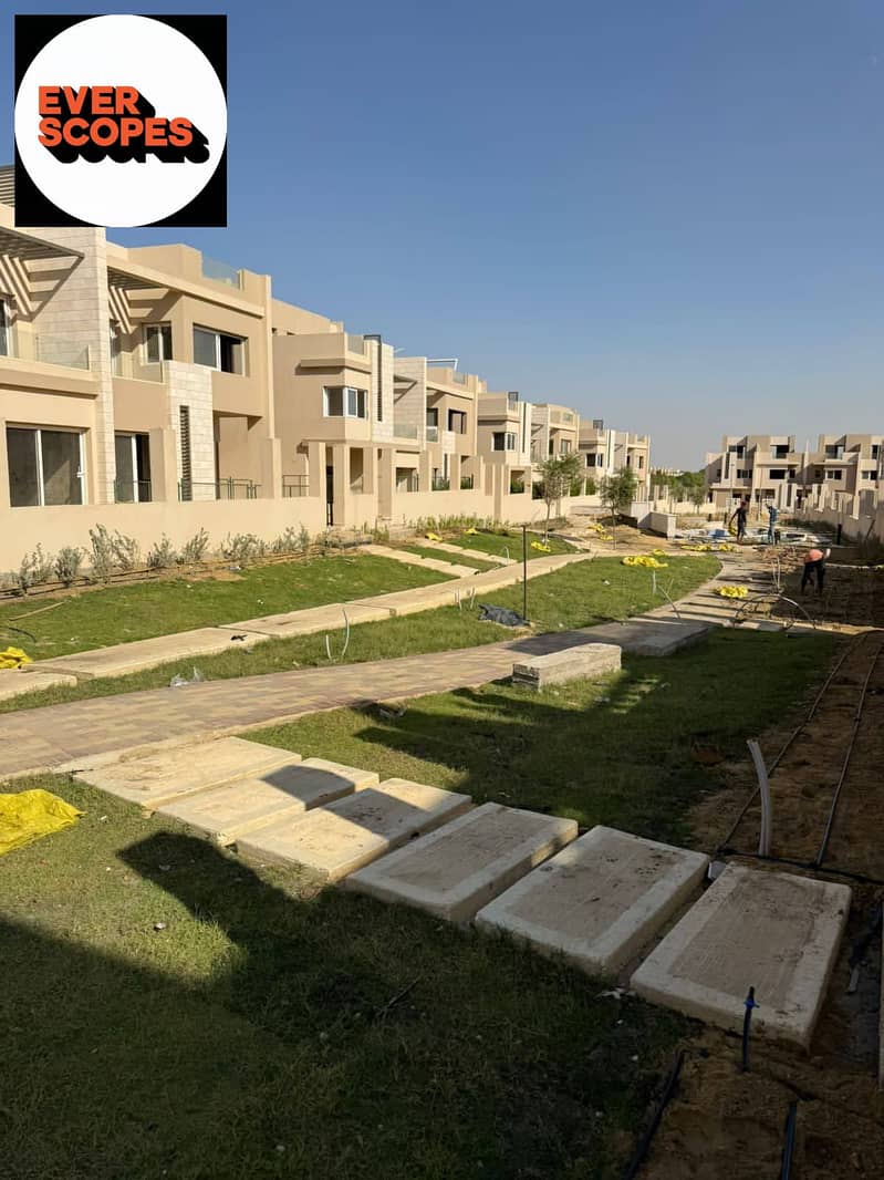 6 fc5c0bfd-8036-4b79-a06e-8a0bb260d77f. jpg