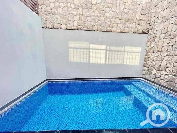 7 d8a39522-916c-4a7f-af74-afbbbd930788. jpg