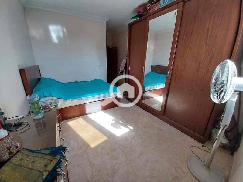 7 5f2a14c5-6d6e-4509-82e3-254a50a9b6d7. jpg