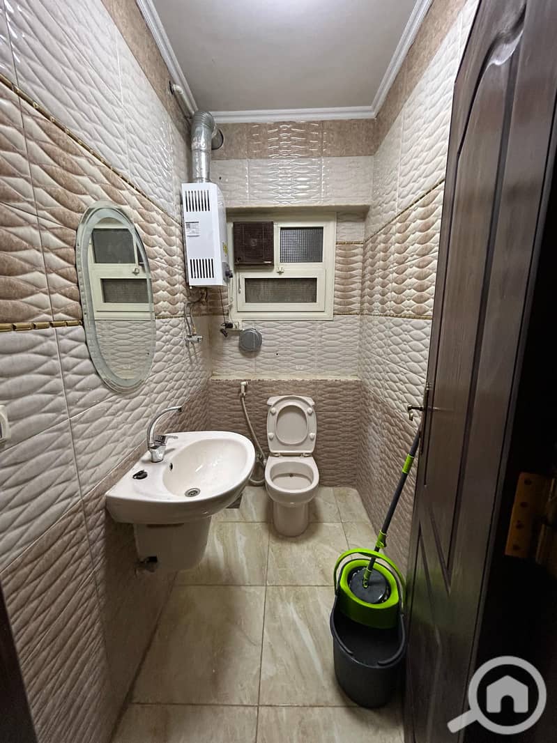 18 WhatsApp Image 2025-11-26 at 11.15. 00. jpeg